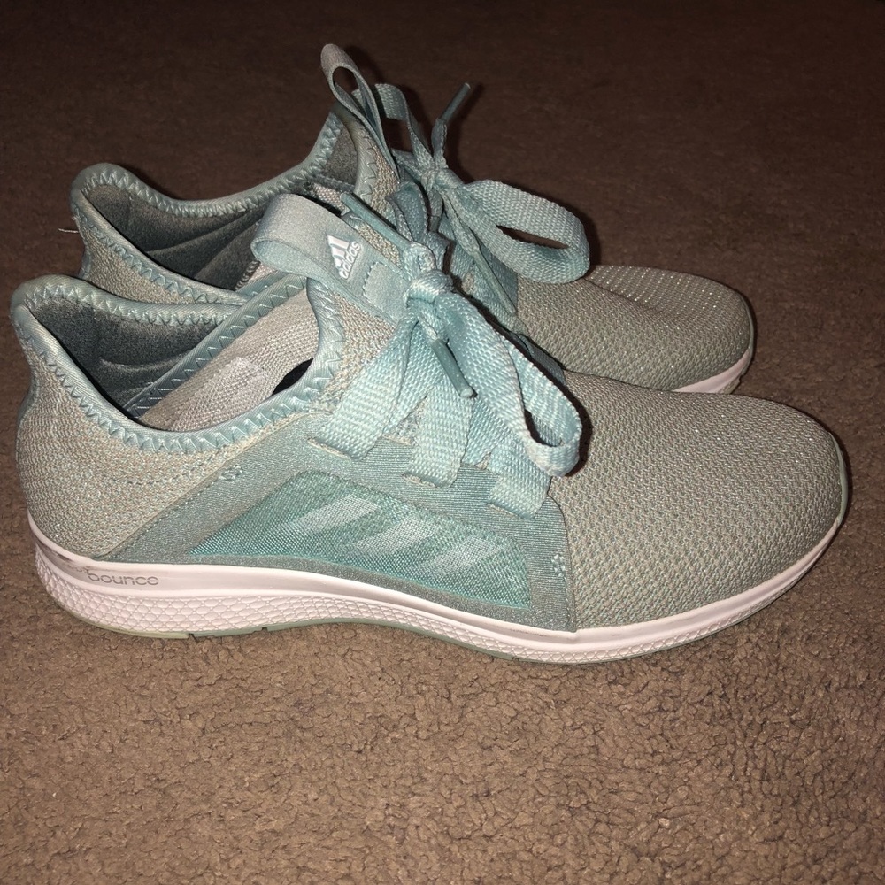 Adidas bounce edge lux sneakers